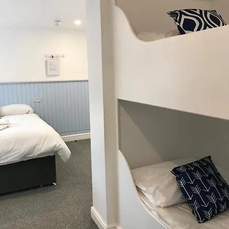 The Wellington House Bed & Breakfast Blackpool