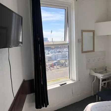 Almar Guest house 3*