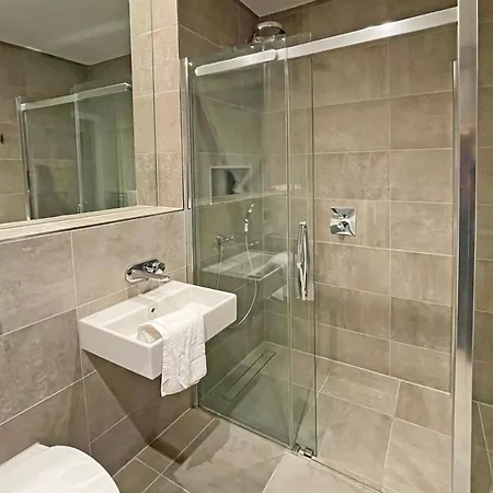 1820 Boutique & Hotell