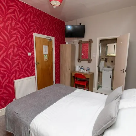 California 2* Blackpool