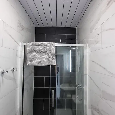 Apartment Granada At Pleasure Blackpool