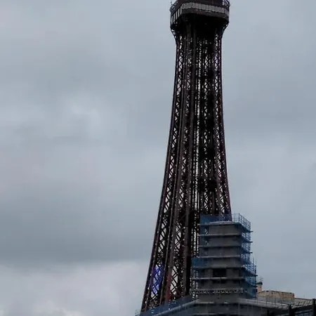 The Winter Garden 3* Blackpool