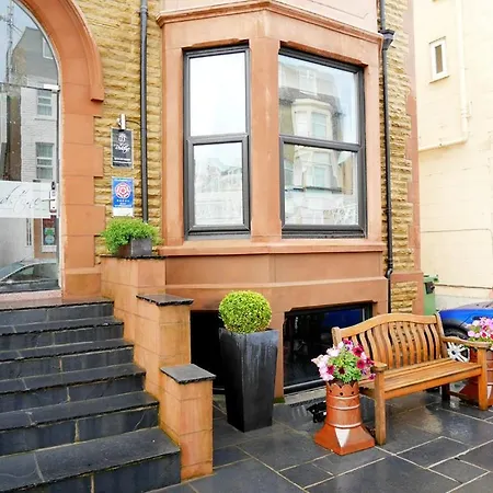 Guest house The Redstone 5*