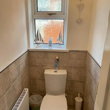 Spacious And Stunning 4 Bed House In Holiday home *