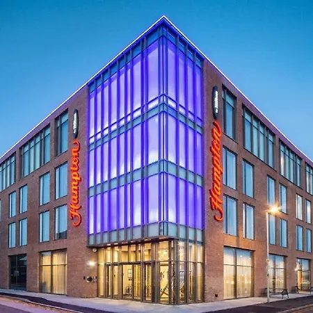 Hampton By Hilton 3*