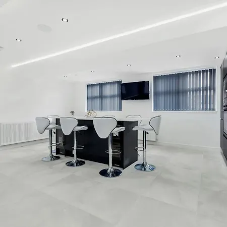 Apartment Wellington By Sasco Blackpool