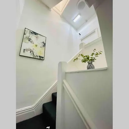 Apartment Avril By Citynest1 Blackpool