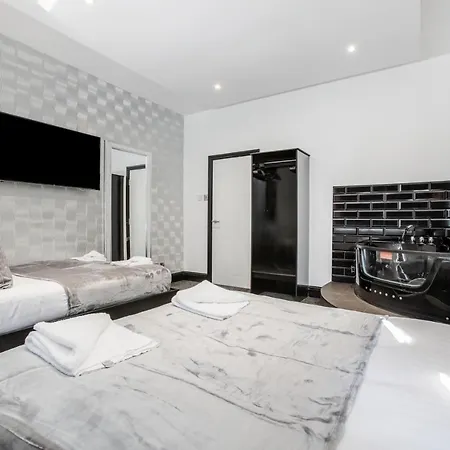 Mixies Manor By Sasco