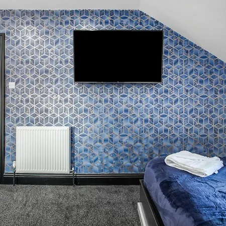 Mixies Manor By Sasco Blackpool
