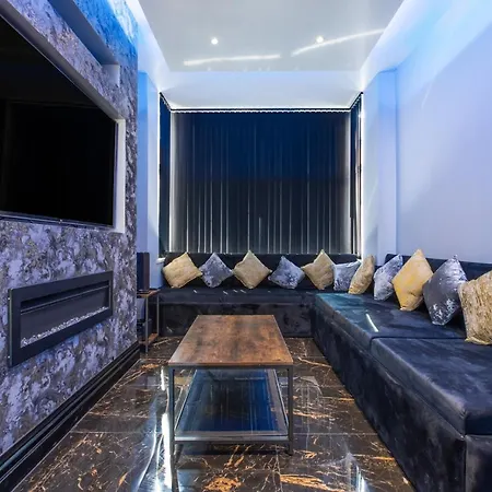 Mixies Manor By Sasco Blackpool