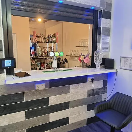 Langley House Hotel 4*