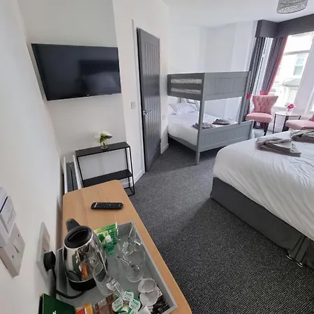 Langley House 4* Blackpool