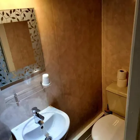 Hotel The Royal Windsor 2*