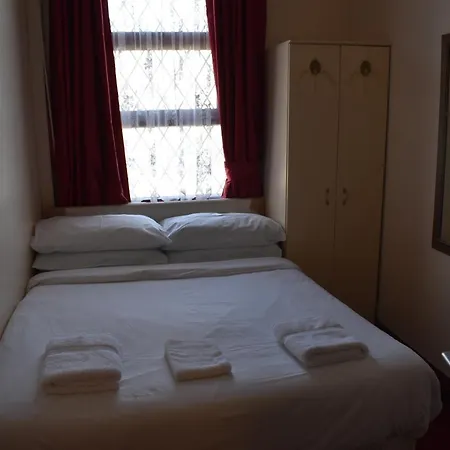 Lyndhurst B&B 2*