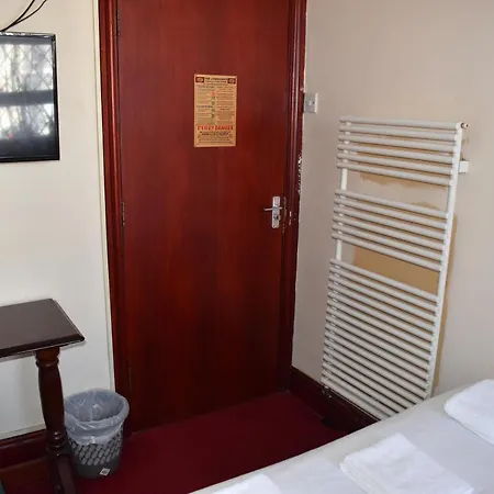 Lyndhurst B&B 2*