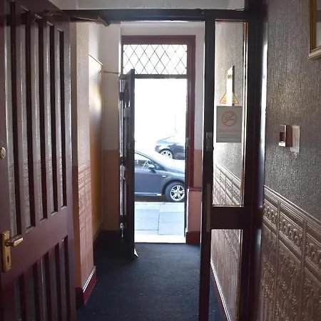 B&B Lyndhurst 블랙풀