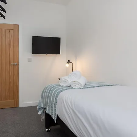 Apartment Charles Alexander Short - Charnley House *