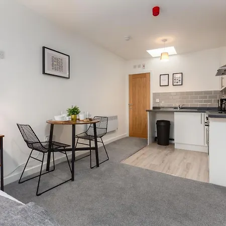 Apartment Charles Alexander Short - Charnley House *