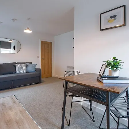 Apartment Charles Alexander Short - Charnley House *