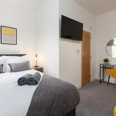 Apartment Charles Alexander Short - Charnley House Blackpool