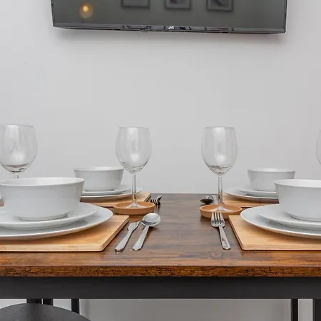 Charles Alexander Short - Charnley House Apartment