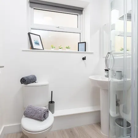 Apartment Charles Alexander Short - Charnley House Blackpool
