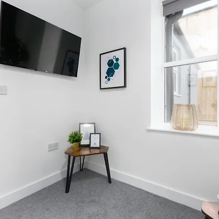 Apartment Charles Alexander Short - Charnley House Blackpool
