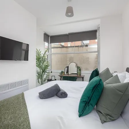 Charles Alexander Short - Charnley House Apartment *