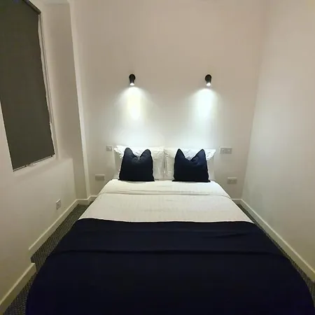 Alexandra Hotel