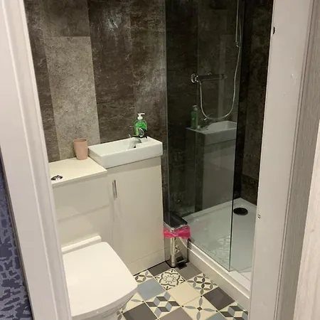 My Perfect Place & -some With Hot Tub- Free Parking Apartment *