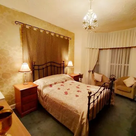 Babylon Hotel