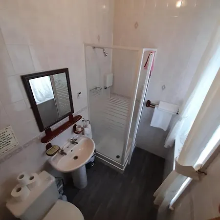Albion Bed & Breakfast 3*
