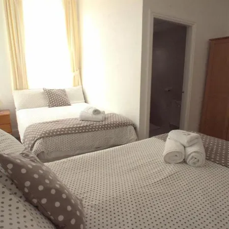 Morrisy House 3*