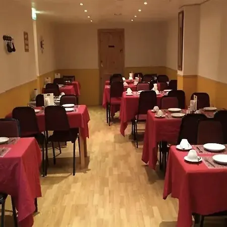 Lucena 3*