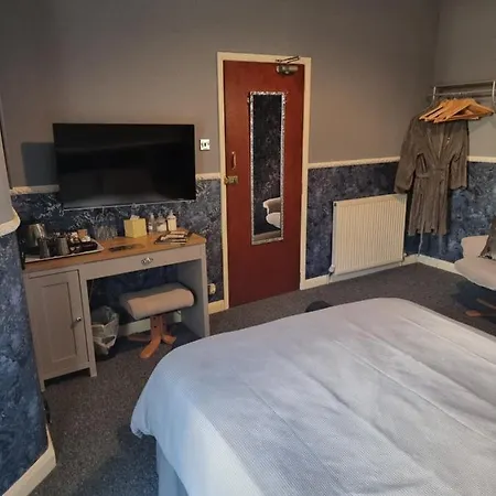 Bed and breakfast Thornhill 3*