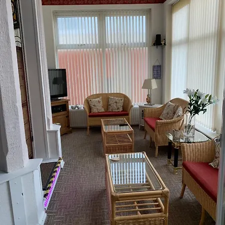The Croydon Guest house 3*
