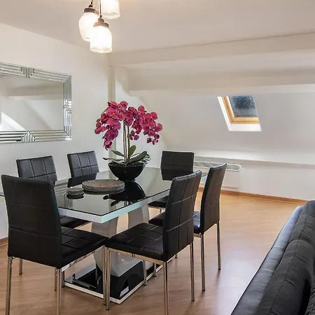 Apartment Stunning Church Conversion Close To The Tower *