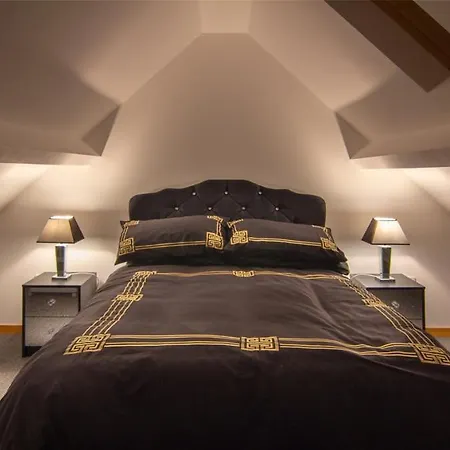 Apartment Stunning Church Conversion Close To The Tower *