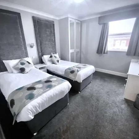 Park House 3* Blackpool