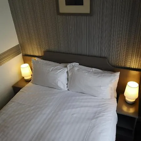 Rockcliffe 3*