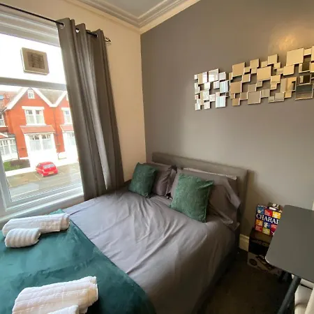Abode - 124 Elite Apartment *