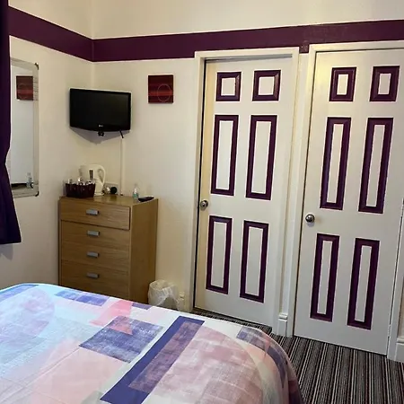 Alondra Bed & Breakfast Blackpool