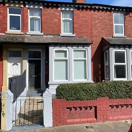 Holiday home Gorton