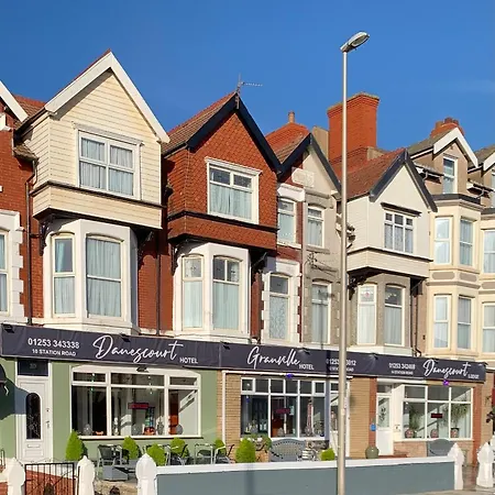 The Danescourt 3* Blackpool