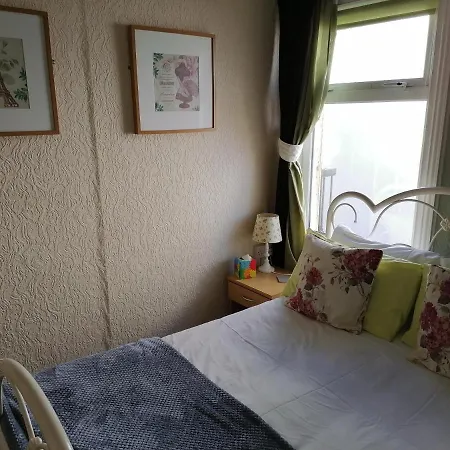 The Manhattan Bed & Breakfast Blackpool