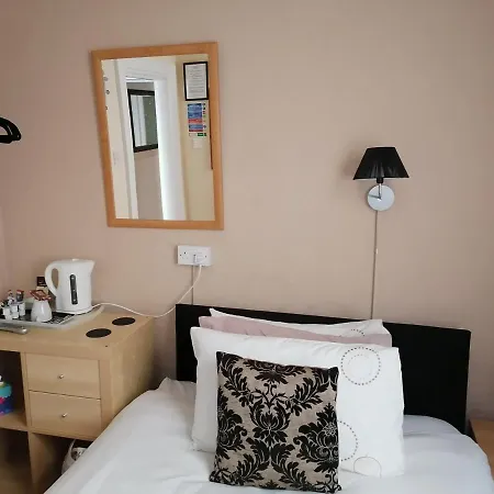 The Manhattan Bed & Breakfast 3*