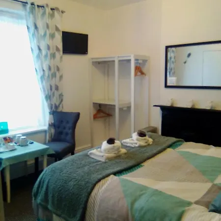 The Braeside Families And Couples 3*