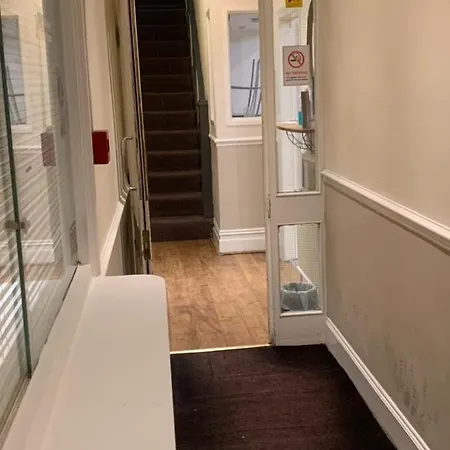 Lucena Bed & Breakfast Blackpool