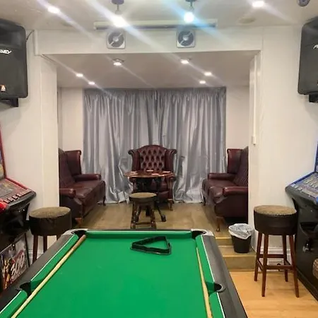Bed & Breakfast Lucena 3*