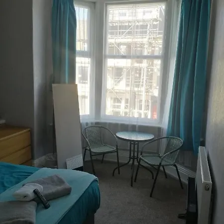 Martells Bed & Breakfast 2*